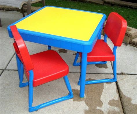 Skip to main content. . Fisher price table and chairs